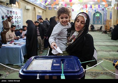  اطلاعیه شماره ۳۳ ستاد انتخابات کشور: زمان اخذ رأی به مدت دو ساعت تا ساعت ۲۰ در سراسر کشور تمدید شد 