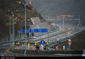 کاهش 4.2 درصدی تردد در جاده‌های کشور/قطعه یک آزادراه تهران-شمال بازگشایی شد