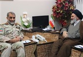 دولت و مجلس برای رفع مشکلات و دغدغههای معیشتی مرزنشینان اقدام کنند