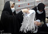 بسته بندی و توزیع 50 هزار بسته بهداشتی-قم