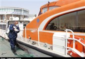 گزارش تصویری تسنیم از ضدعفونی اسکله مسافربری شهید حقانی بندرعباس در برابر کرونا