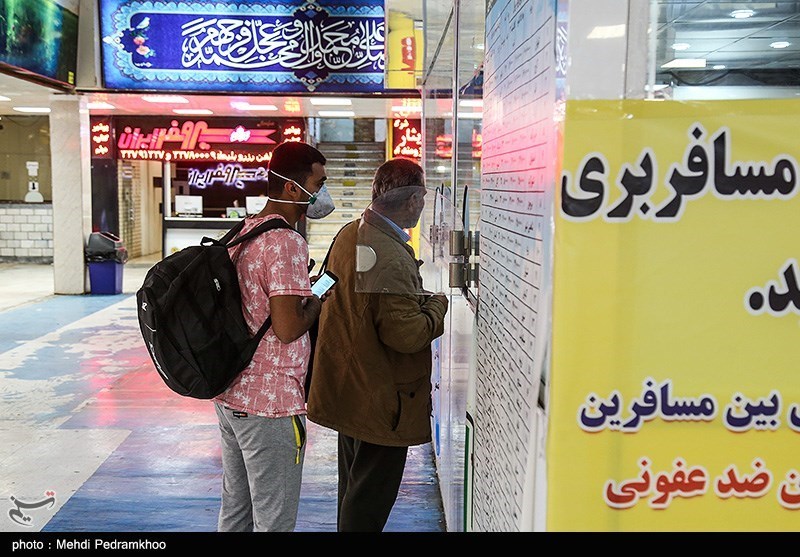 اصفهان| استفاده از دستکش و ماسک در اتوبوس‌های بین شهری الزامی‌ است