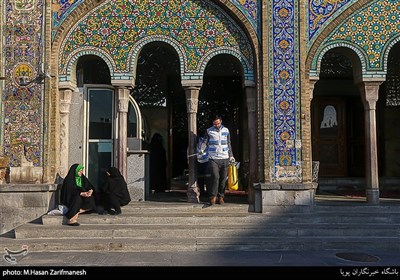 Iran Disinfects Holy Sites, Steps Up Efforts to Stop COVID-19