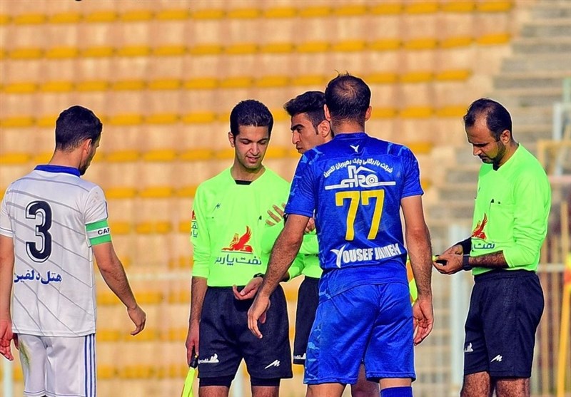 سرپرست ملوان: با 16 بازیکن و تیمی نصف و نیمه به اهواز رفتیم/ احمدزاده باتجربه است و فکر جریمه را کرده!