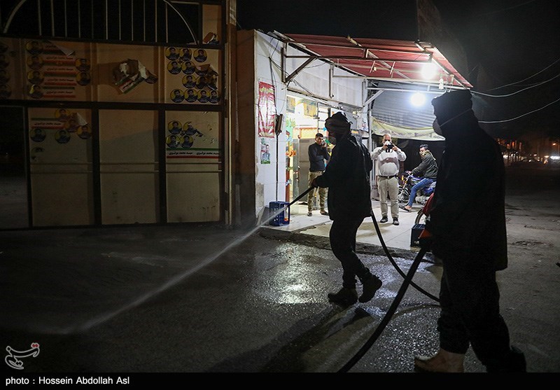 تهران| معابر و اماکن پرتردد شهرستان اسلامشهر توسط گروه‌های جهادی ضدعفونی می‌شود