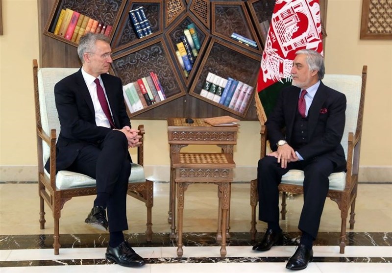 افغانستان| دیدار دبیرکل ناتو با «عبدالله» پیش از صدور بیانیه مشترک با «غنی»
