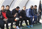 دین‌محمدی: مسابقات فوتبال پس از پایان کرونا باید ادامه پیدا کند/ منطقی نیست که تیمی را قهرمان اعلام کنند