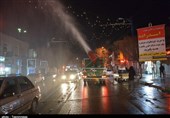 شست‌وشو و ضدعفونی شبانه خیابان‌های هسته مرکزی شهر ارومیه+تصاویر