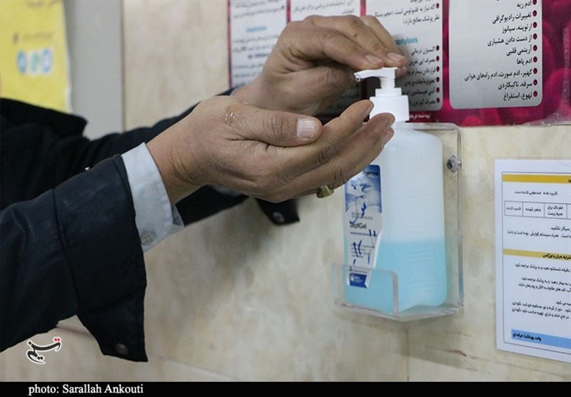 اصفهان| توصیه‌هایی بهداشتی درباره کرونا و آرایشگاه‌ها؛ ماسک، دستکش و ژل الکلی فراموش نشود