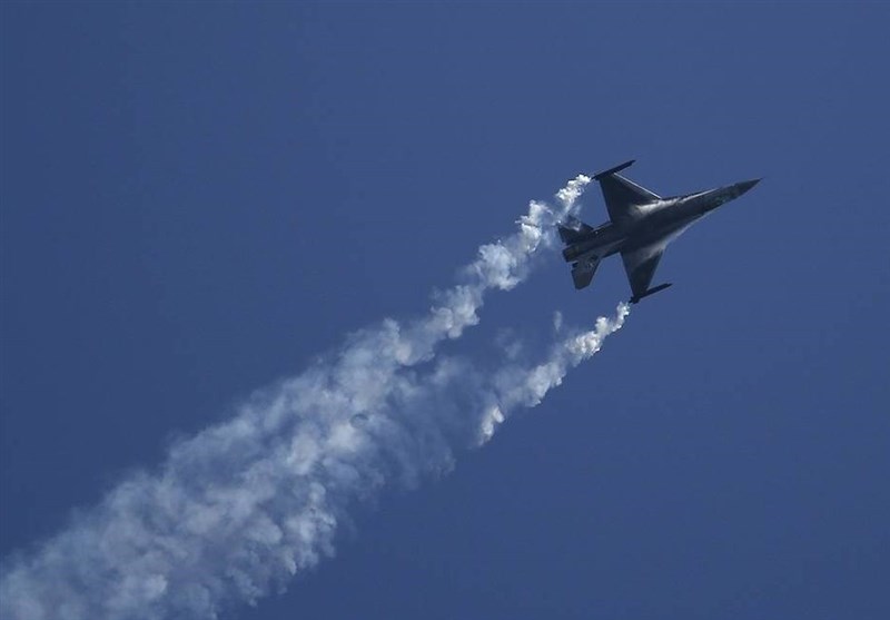 روسیه: به ترکیه درباره امنیت پرواز در آسمان سوریه تضمین نمی‌دهیم