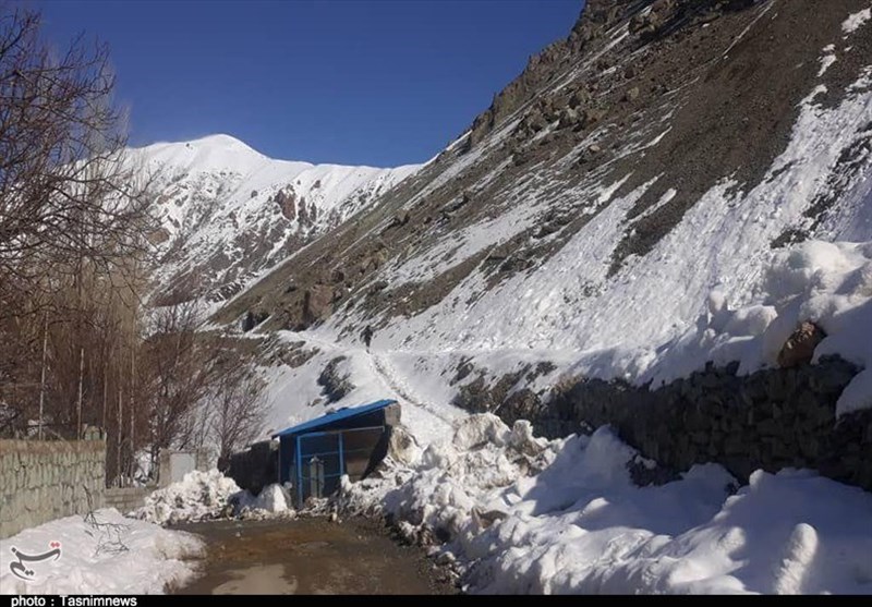 کوهنوردان گرفتار شده در کوه کهار البرز نجات یافتند + تصاویر