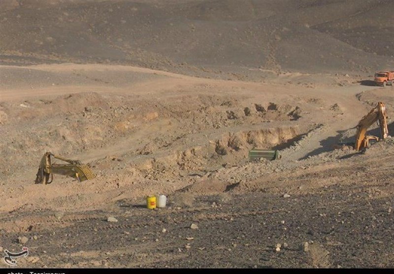 معدن طلای شیخ آباد خوسف ظرفیتی ناشناخته و قابل پیگیری دارد