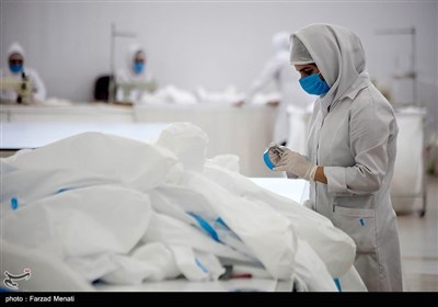 کارخانه تولید ماسک و البسه اتاق عمل در کرمانشاه