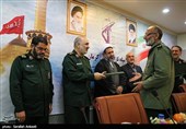 در این مراسم از زحمات سردار غلامعلی ابوحمزه فرمانده سابق سپاه ثارالله استان کرمان تجلیل و سردار حسین معروفی به عنوان فرمانده جدید سپاه ثارالله استان کرمان معرفی شد.