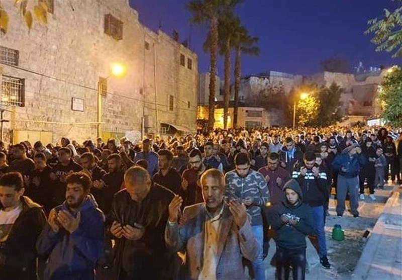 با وجود شیوع کرونا؛ اردنی‌ها آیین «فجرعظیم» را در حمایت از فلسطین برگزار کردند