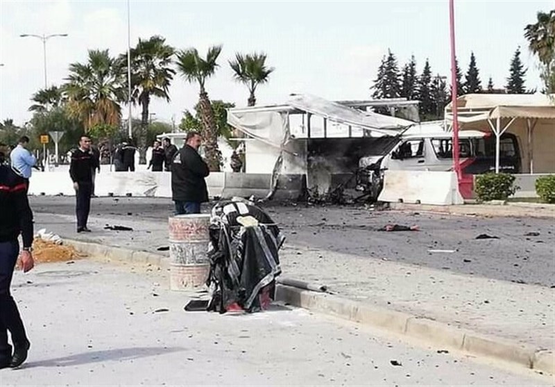 انفجار در نزدیکی سفارت آمریکا در تونس+تصاویر