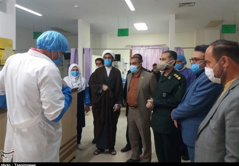 تجلیل فرمانده سپاه مسجدسلیمان از کادر درمانی و مقابله با ویروس کرونا +تصویر