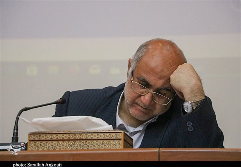استاندار کرمان از عدم حضور مدیران در جلسه تنظیم بازار انتقاد کرد