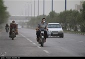 کاهش گرد و غبار در هوای کرمانشاه با ورود سامانه بارشی/ مردم منتظر پایان هفته همراه با گرد و غبار باشند