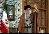 Leader Urges Iranian Armed Forces to Boost Fight against Coronavirus