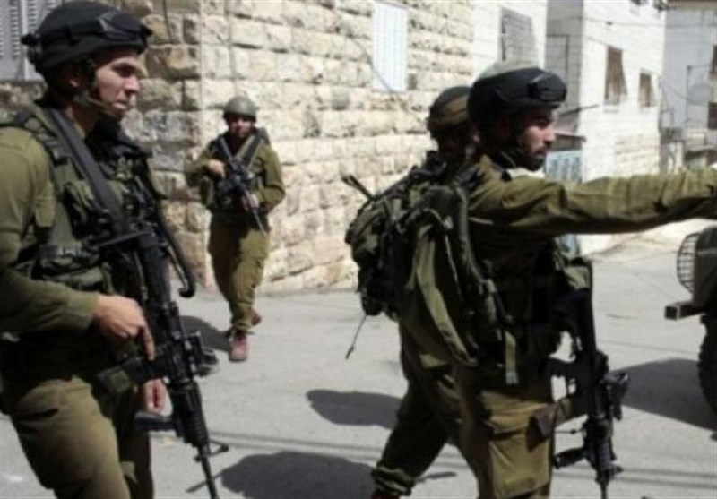 یورش نظامیان صهیونیست به کرانه باختری و بازداشت 11 فلسطینی