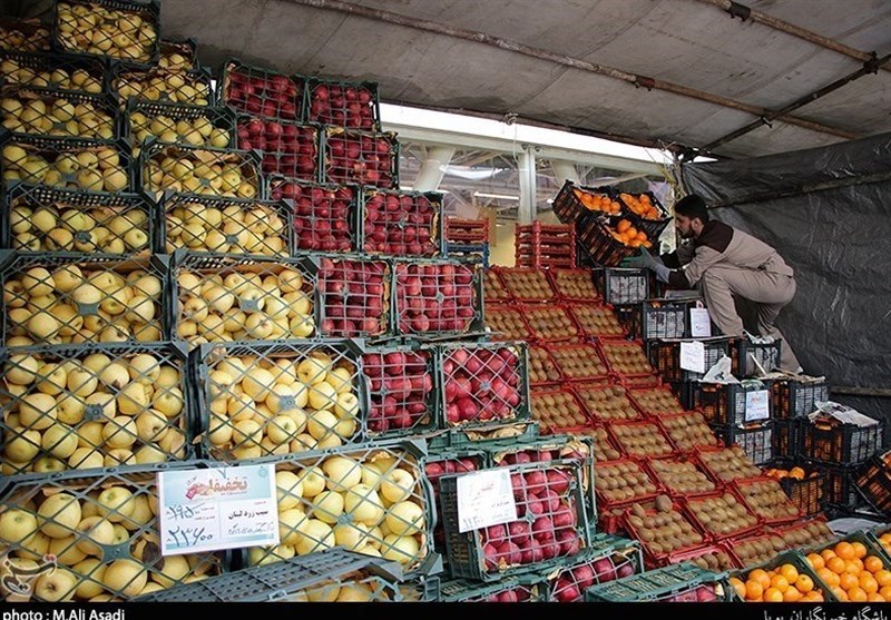 قیمت انواع میوه و اقلام اساسی در ارومیه; پنجشنبه 22 اسفند ماه+جدول