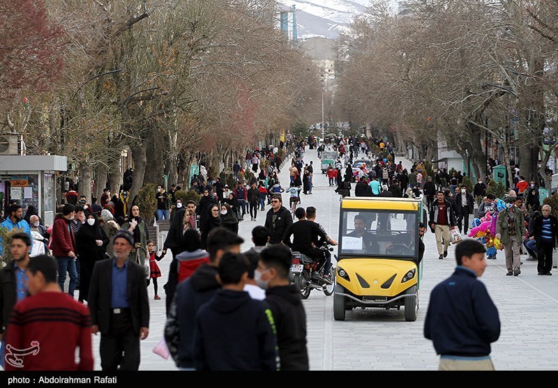 گزارش ویدئویی تسنیم| زنگ خطر کرونا در مشهد / مردم اعتقادی به فاصله‌گذاری ‌اجتماعی ندارد
