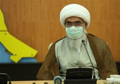 امام جمعه بوشهر: وسایل ارتباطی آموزشی دانش آموزان نیازمند استان بوشهر تأمین شود