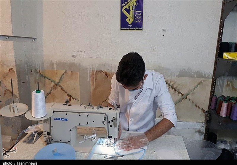 اقدام جهادی دانش‌آموزان در کردستان؛ روزانه 15 هزار ماسک رایگان در مناطق محروم توزیع می‌شود