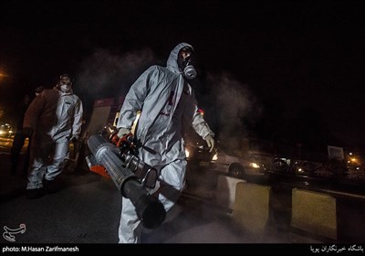 ضد عفونی منطقه صادقیه توسط نیروهای آتش نشانی