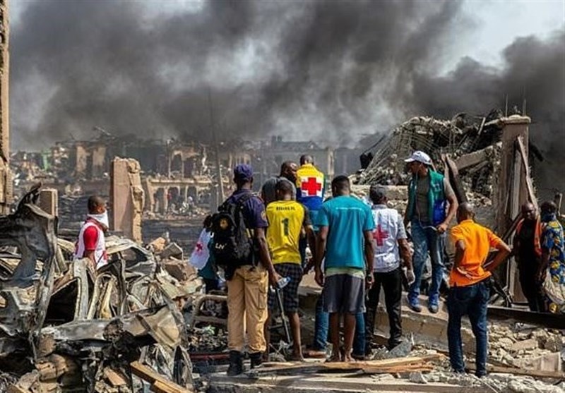Huge Explosion in Lagos Leaves at Least 15 Dead, Destroyes 50 Buildings ...