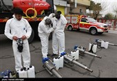 آماده شدن نیروهای آتش نشان ایستگاه 24 محله نبرد برای عملیات ضدعفونی ادارات و معابر عمومی 