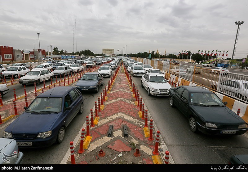 رئیس پلیس راه غرب استان تهران: کاهش 60 درصدی ترددها در طرح فاصله‌گذاری اجتماعی؛ 355 خودرو اعمال قانون شدند