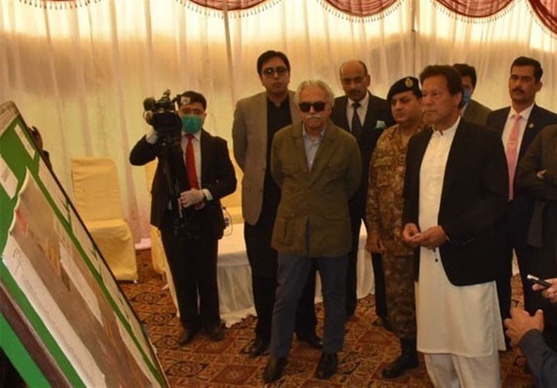 وزیراعظم کا ڈیرہ غازی خان میں قرنطینہ مرکز کا معائنہ، سہولیات مزید بہتر بنانے کا حکم