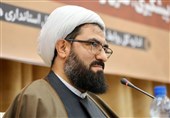 امام جمعه همدان: در عرصه مبارزه با فساد نیازمند قوانین جدید هستیم