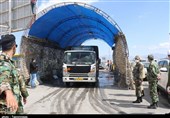 گیت ضدعفونی ناوگان ورودی به ارومیه در محل میانگذر شهید کلانتری آغاز بهکار کرد + تصاویر