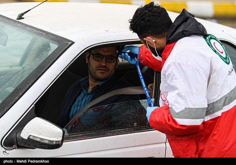 ‌گزارش ویدئویی تسنیم| بی‌توجهی مردم به هشدارهای بهداشتی / مسافران هنوز از آزادراه تهران ـ پردیس به شمال می‌روند