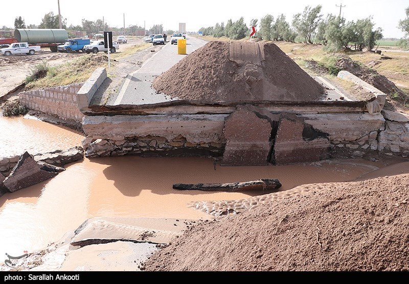 استان کرمان آماده مقابله با سیل و سیلاب‌ها می‌شود/ بیش از 2 میلیون و 500 مترمکعب سیل‌بند احداث شد
