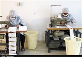 تولید ماسک بهداشتی در اتاق اصناف استان مرکزی به روایت تصویر‌
