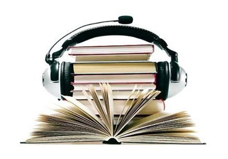 برنامه &quot;صد ثانیه با کتاب&quot; در رادیو/ تأکید معاون صدا: کتاب‌های تجاری و کمک آموزشی معرفی نمی‌شود