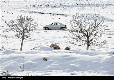 بهار برفی در روستاهای اطراف قم