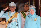 قرنطینه پادشاه مالزی و همسرش