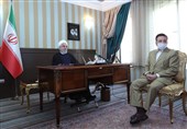 ارتباط ویدئو کنفرانسی روحانی با استانداران و مراکز درمانی چهار استان