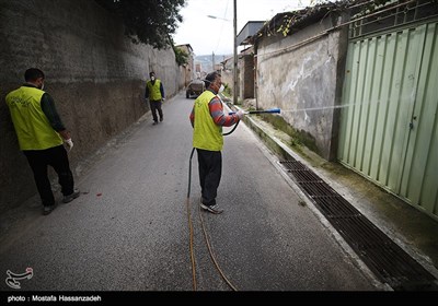 پاكسازی و ضدعفونی محلات و توزيع ماسك رايگان درب منازل در محلات حاشیه نشین شهرستان گرگان توسط خادمین موکب علی بن موسی الرضا(ع) استان گلستان