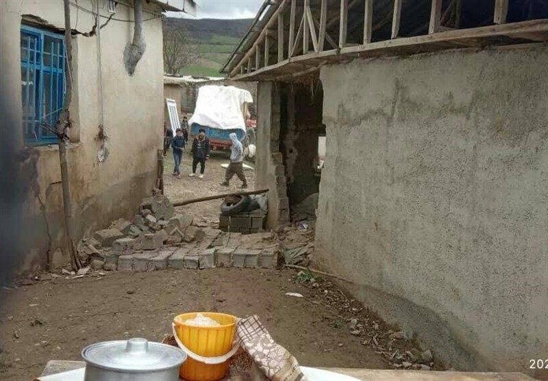 گلستان| ساخت خانه برای خسارت‌دیدگان رانش زمین در روستای «آق‌امام» آغاز شد