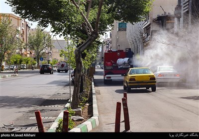 ضدعفونی معابر و محلات شرق تهران توسط ایستگاه 71 آتش نشانی