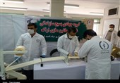 جمعی از مسئولان استان مرکزی از کارگاههای تولید ماسک گروههای جهادی بازدید کردند + تصویر