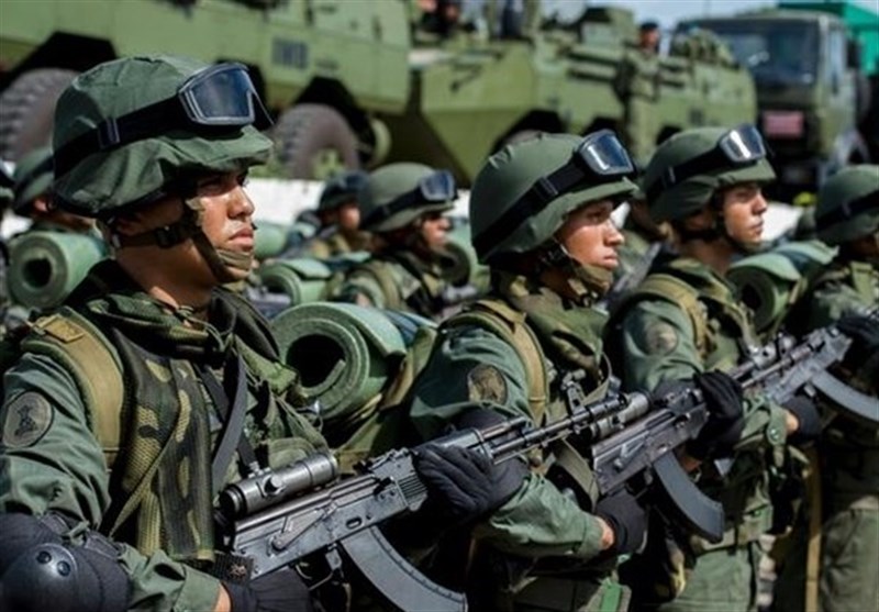 القوات المسلحة الفنزویلیة: لدینا القدرة على الرد على أی تصعید أمیرکی