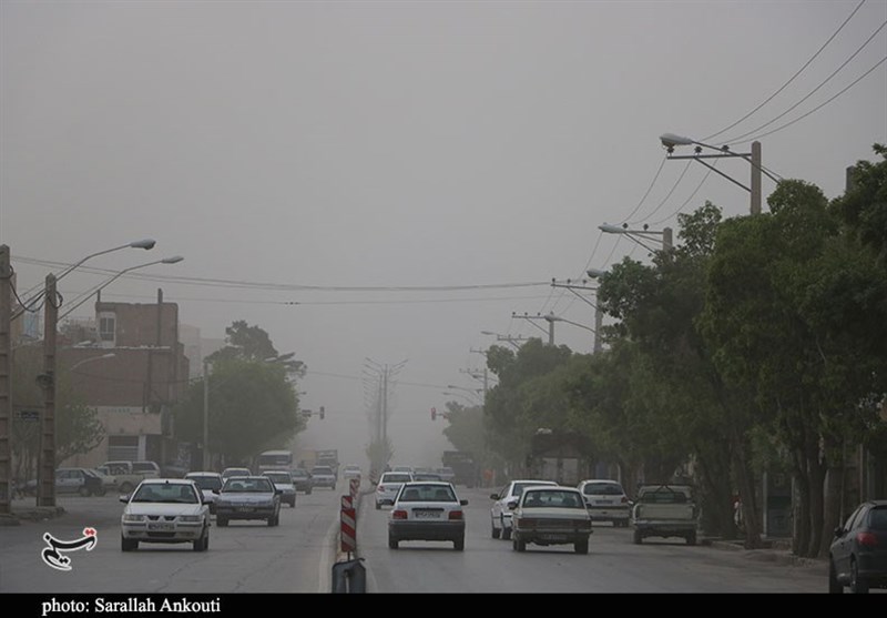 پایداری غبار تا ظهر امروز؛ وزش باد نسبتا شدید تا پایان هفته در استان کرمان