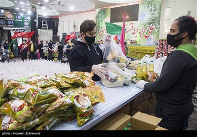بسته بندی مواد غذایی و بهداشتی توسط عراقی های مقیم ایران